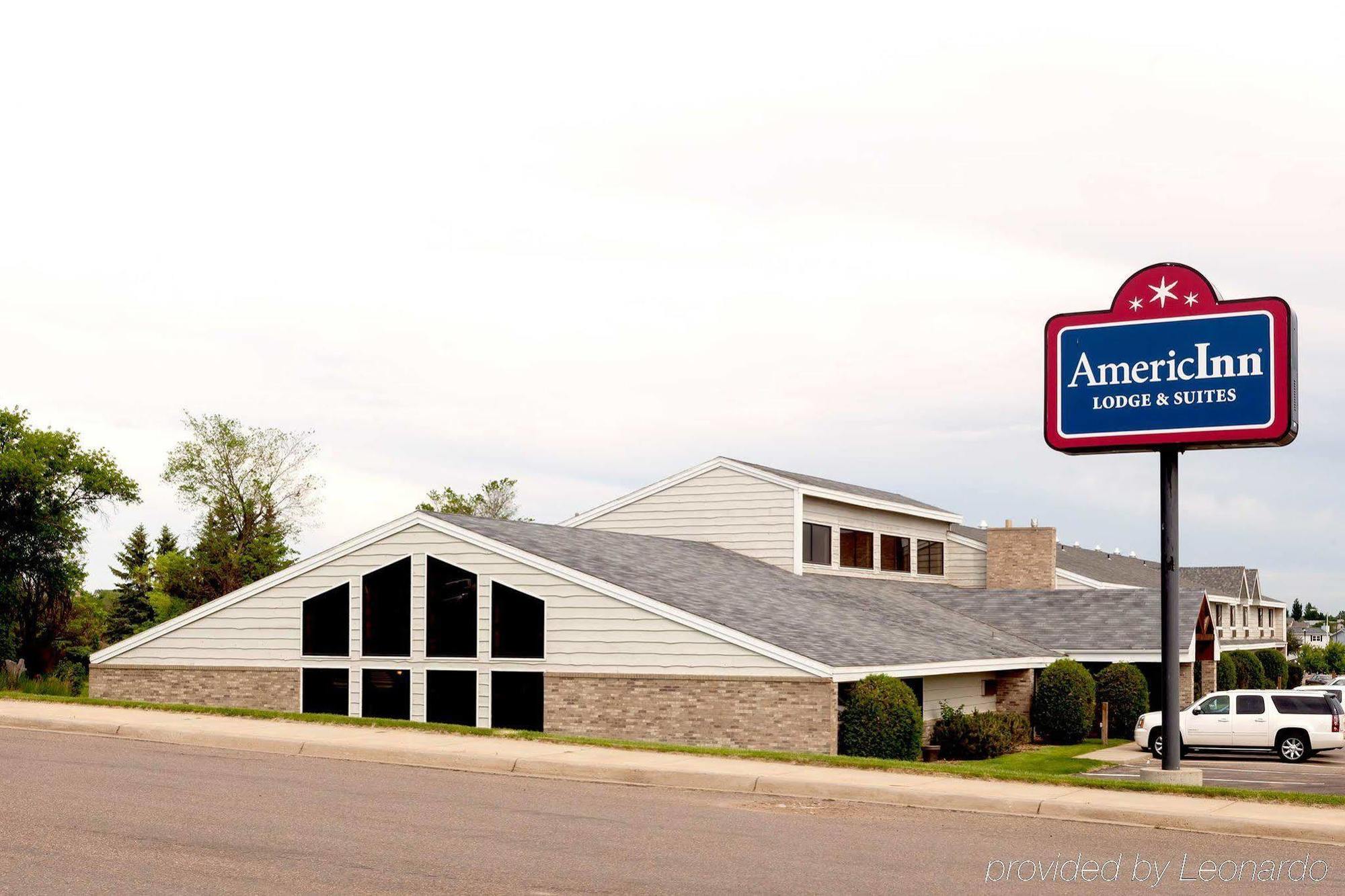 Americinn By Wyndham Дикинсън Екстериор снимка
